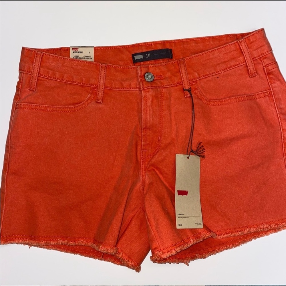 NWT Levi denim orange shorts